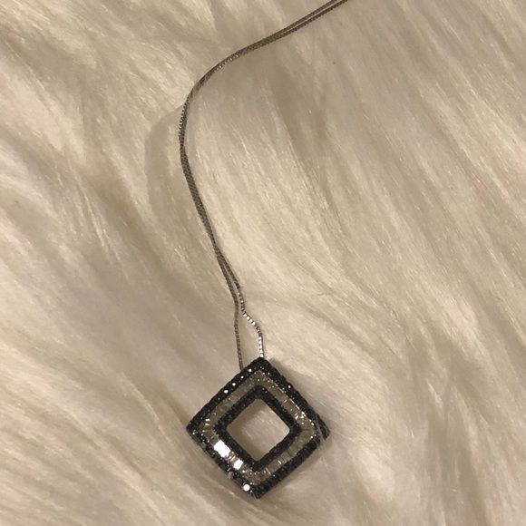 ❌sold❌black and white Diamond Necklace - Picture 7 of 8